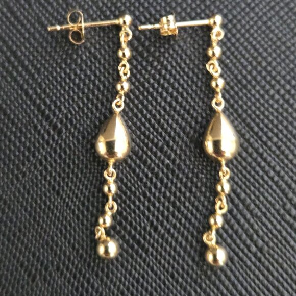 Gold dangling earring - Picture 12 of 17